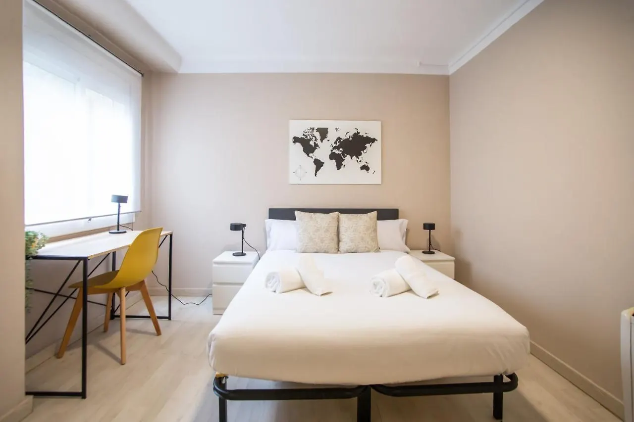 12Tog1035 - Spacious Apartment Near Camp Nou L'Hospitalet de Llobregat